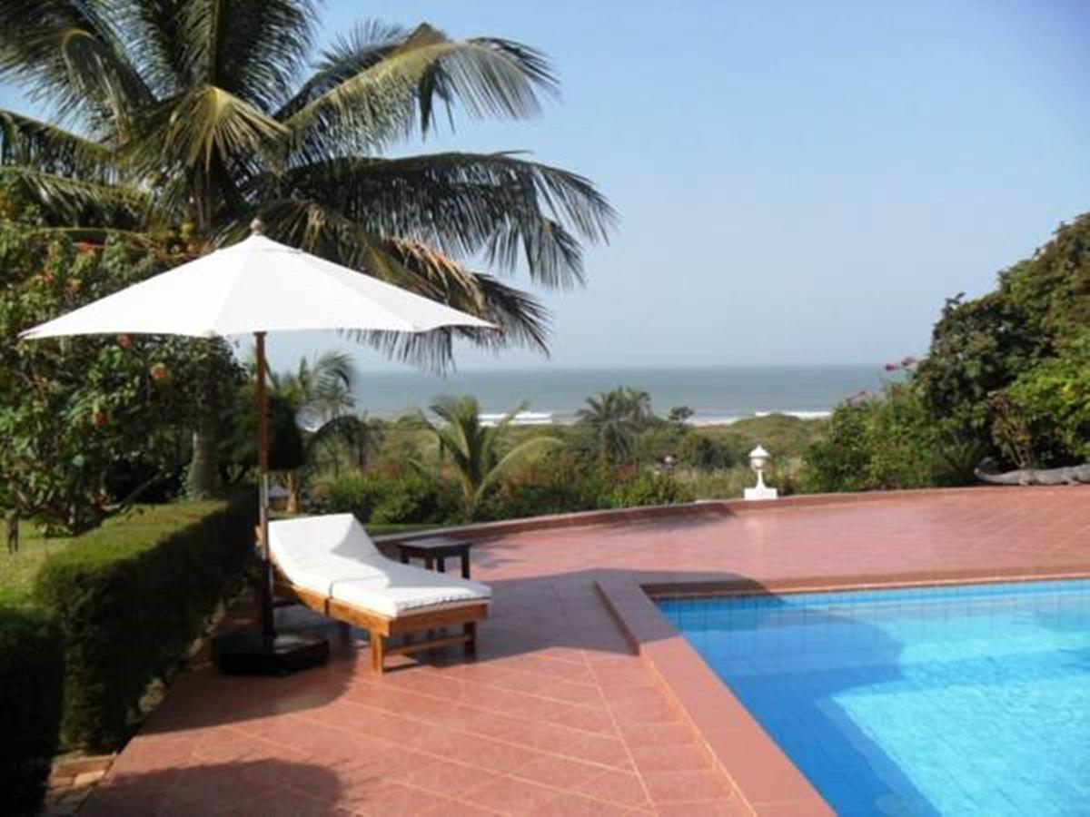 White Horse Residence Tanji Luaran gambar