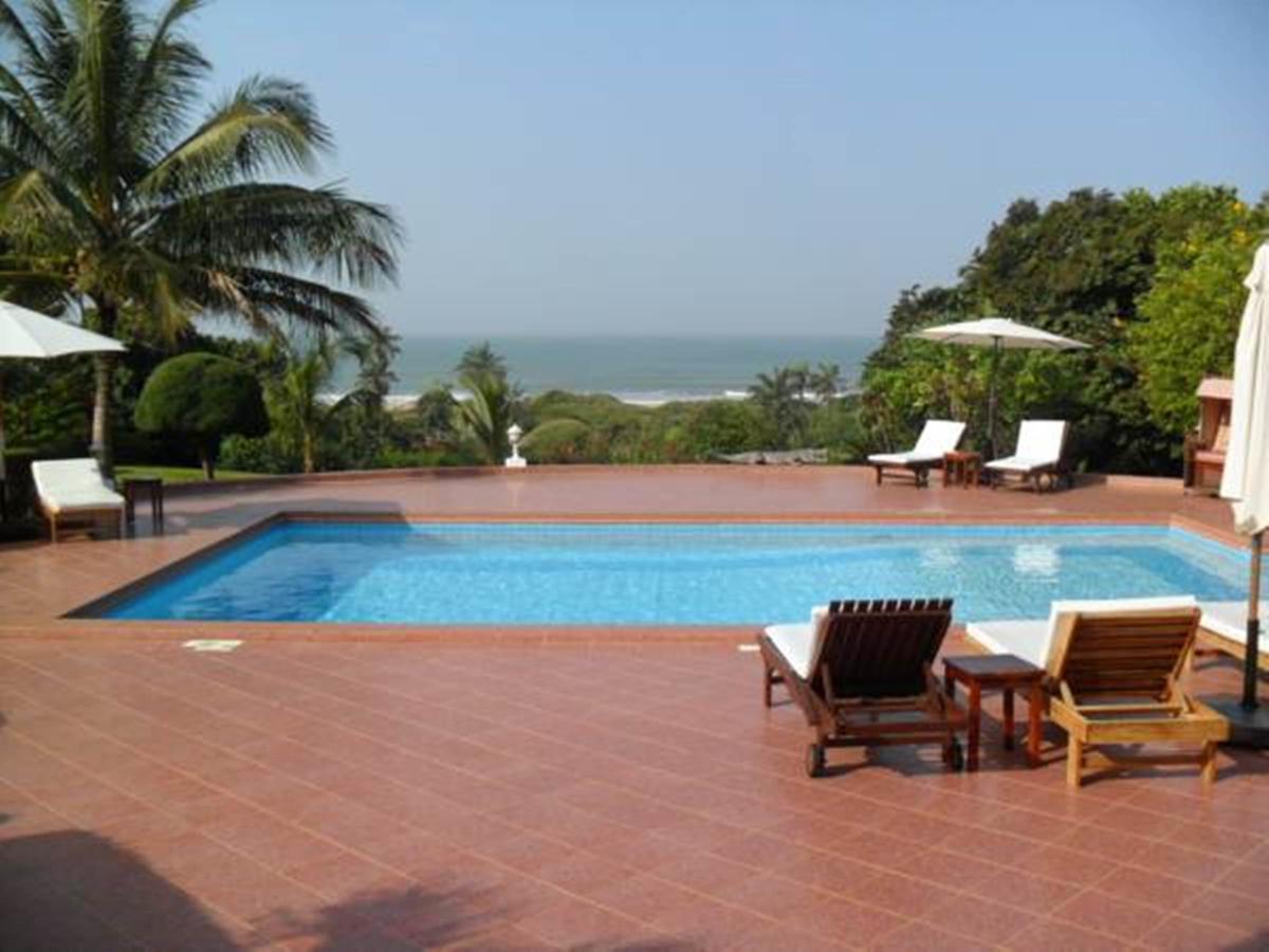 White Horse Residence Tanji Luaran gambar