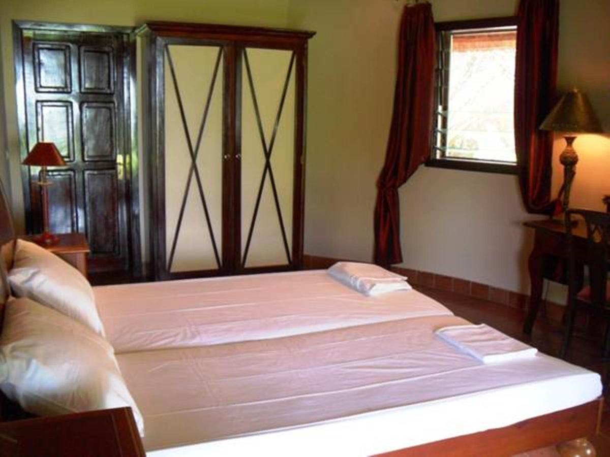 White Horse Residence Tanji Bilik gambar