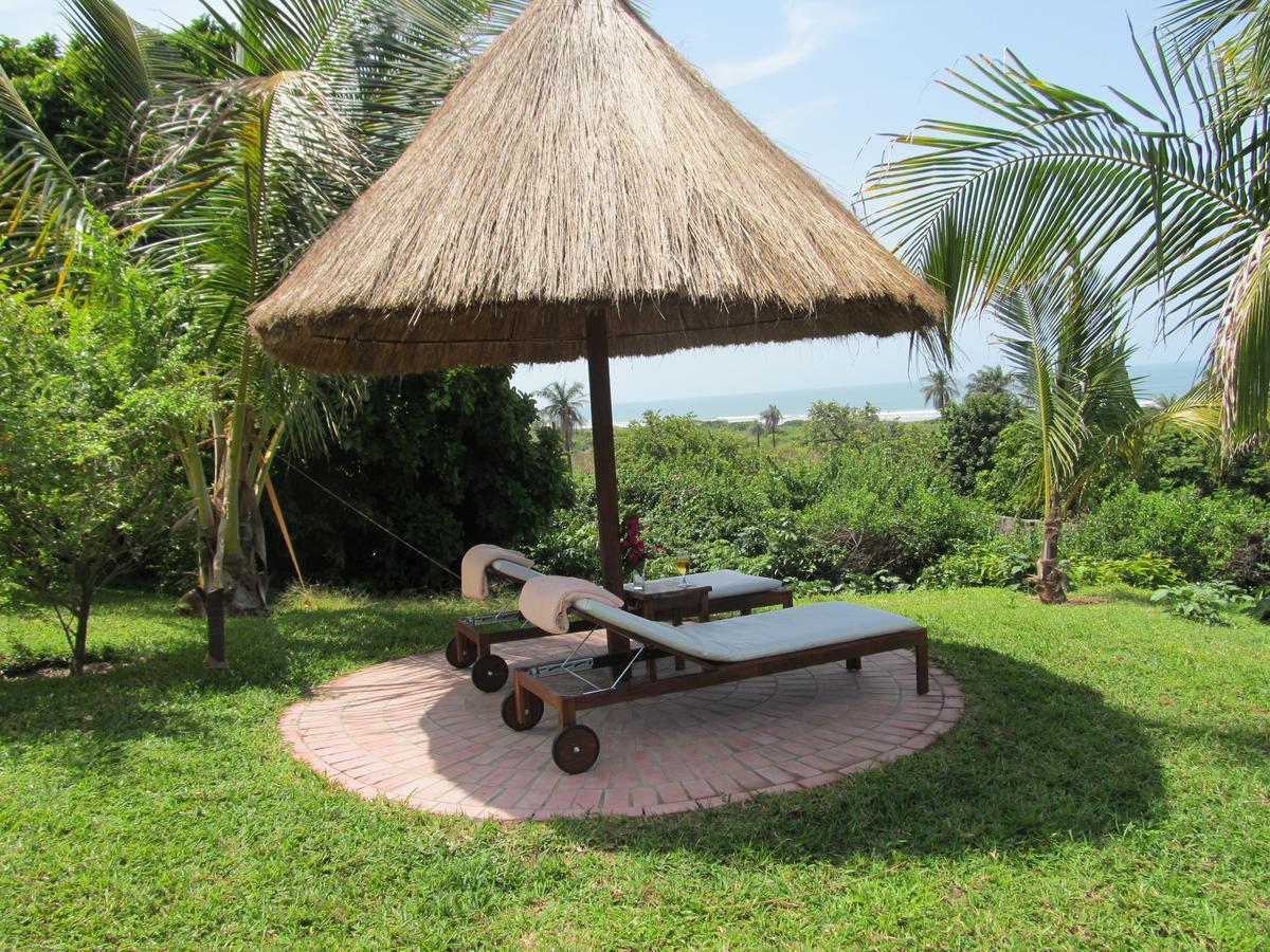 White Horse Residence Tanji Luaran gambar