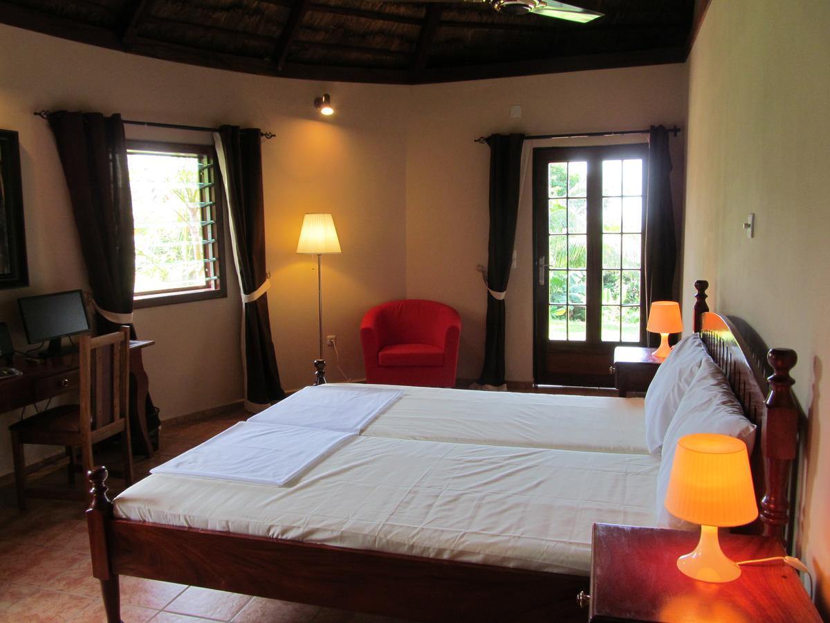 White Horse Residence Tanji Luaran gambar